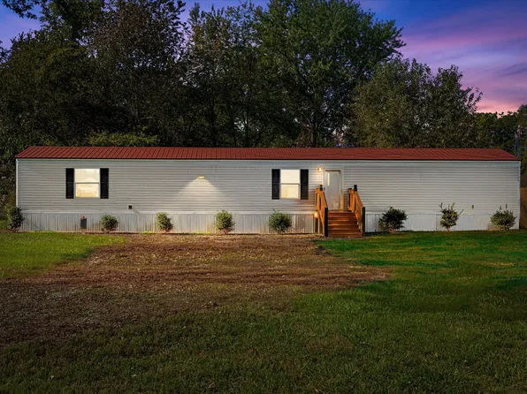 215 Alabama Ave, Oak Grove, KY 42262