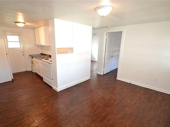 3rd image of 4420 W South Ave APT 2