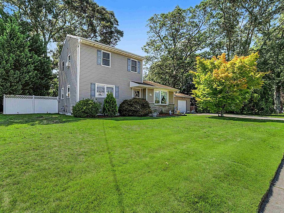 1st image of 64 W Laurel Dr