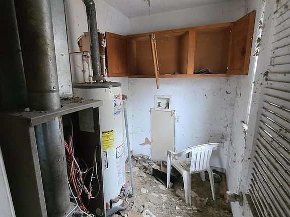 3rd image of 354 Tedmark Ct