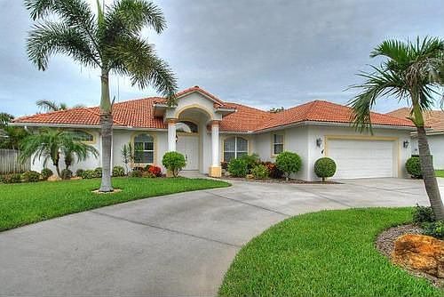 1st image of 242 Waterside Dr