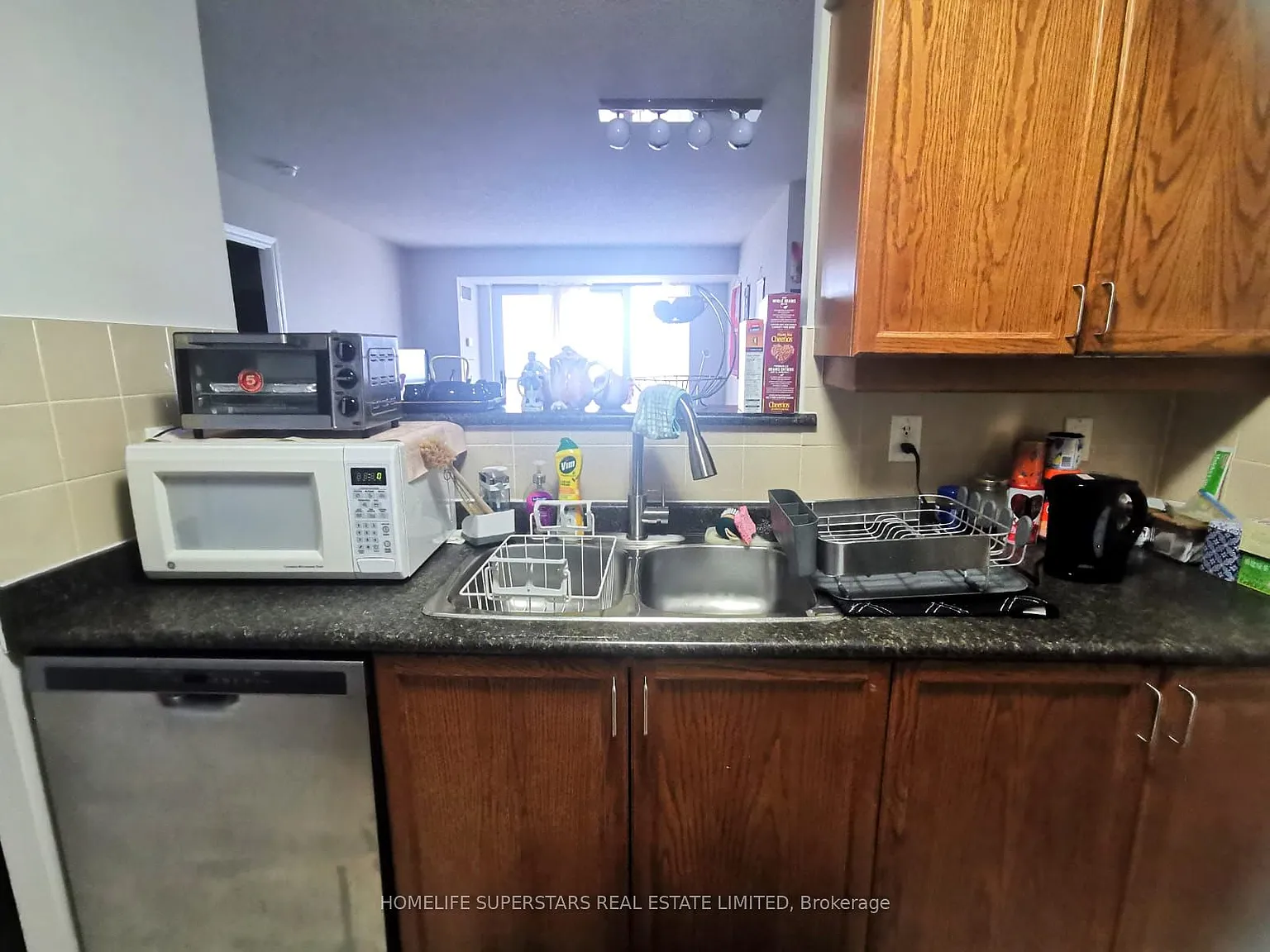 3 bed, $2,950 — Photo 3