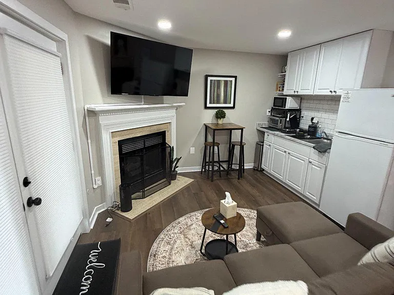 14552 Woodgate Manor Pl — Photo 5