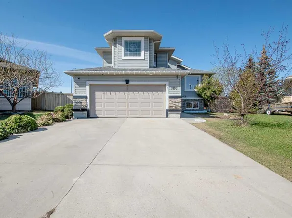 7110 E 90th St, Grande Prairie, AB T8X 0E1