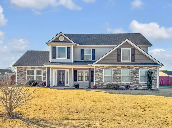 608 Berry Rd, Boiling Springs, SC 29316