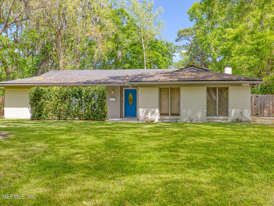 1st image of 1701 AZALEA Drive