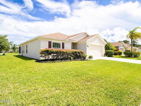 2nd image of 384 Dahoon Holly Dr