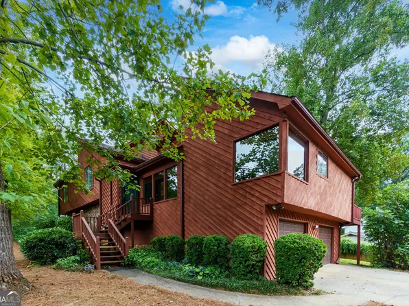 2562 Bavaria Ct, Marietta, GA 30062