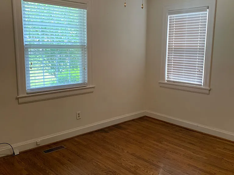 524 Rosedale Ave — Photo 12