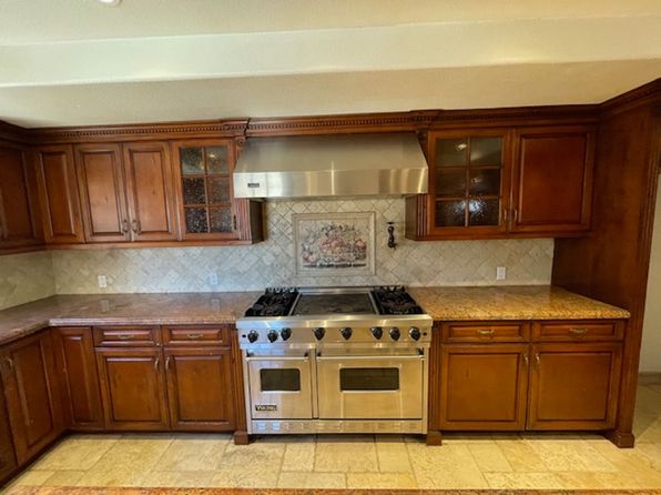 1131 Fuchsia St #1131