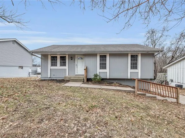 3215 NE 56th Ter, Gladstone, MO 64119