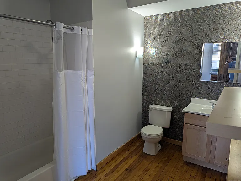 325 Lafayette St #8106 — Photo 12