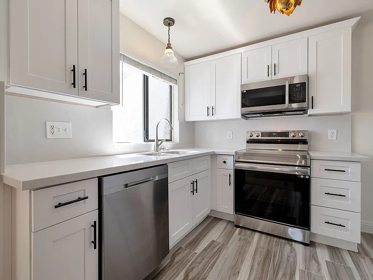 10115 E Mountain View Rd #2035 — Photo 2