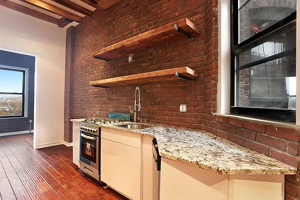 Rented by WRE Group | media 8