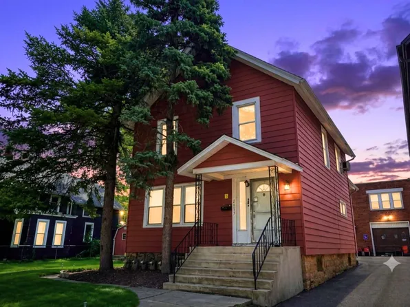 2333 Walnut St, Blue Island, IL 60406