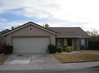 2832 W Pillsbury St, Lancaster, CA 93536