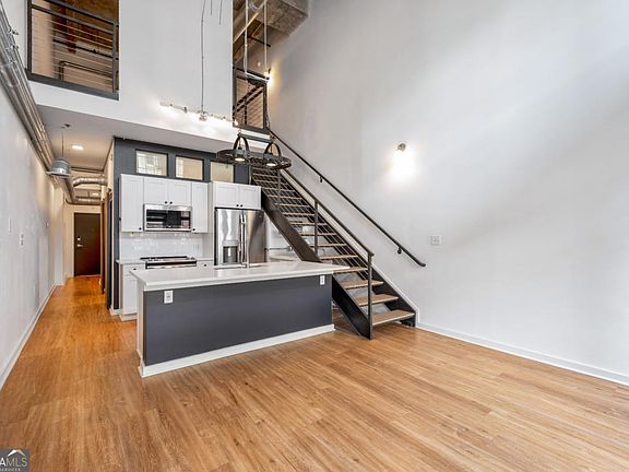 2nd image of 260 18th St NW Unit 10314