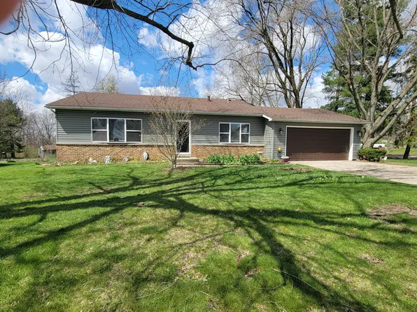 601 Gatewood Dr, Lowell, IN 46356