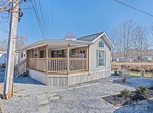 255 Mallard Loop, Waynesville, NC 28785
