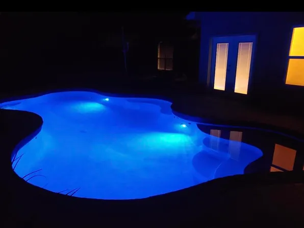 15435 N Lakeside Dr, Bullard, TX 75757