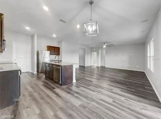 16398R Blooming Cherry Dr, Groveland, FL 34736