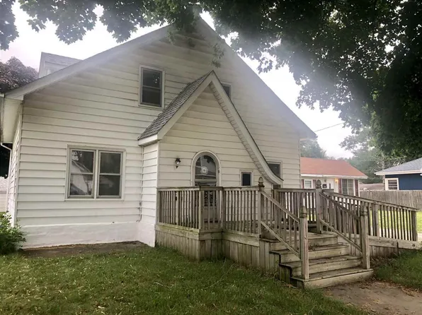 125 Monroe St, Waterloo, IA 50703
