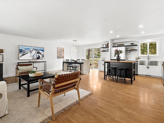 4th image of 63634 Hunters Cir