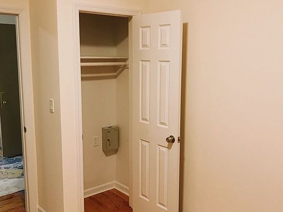 5th image of 3238 30th St APT 1A