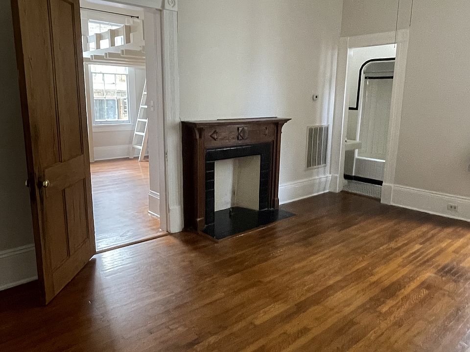 1st image of 3915 Prytania St #11476106