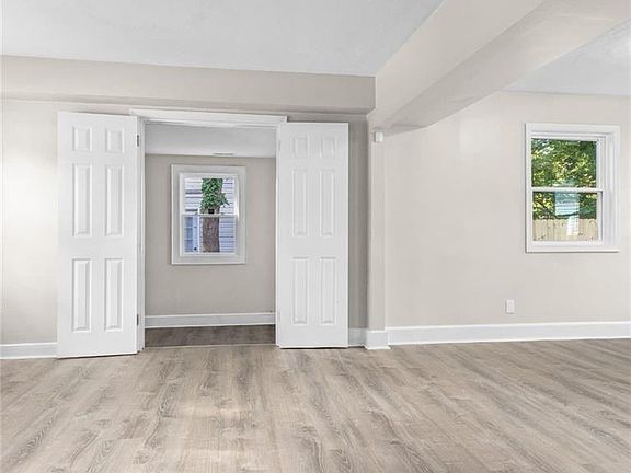 5th image of 3515 Pomroy Ave