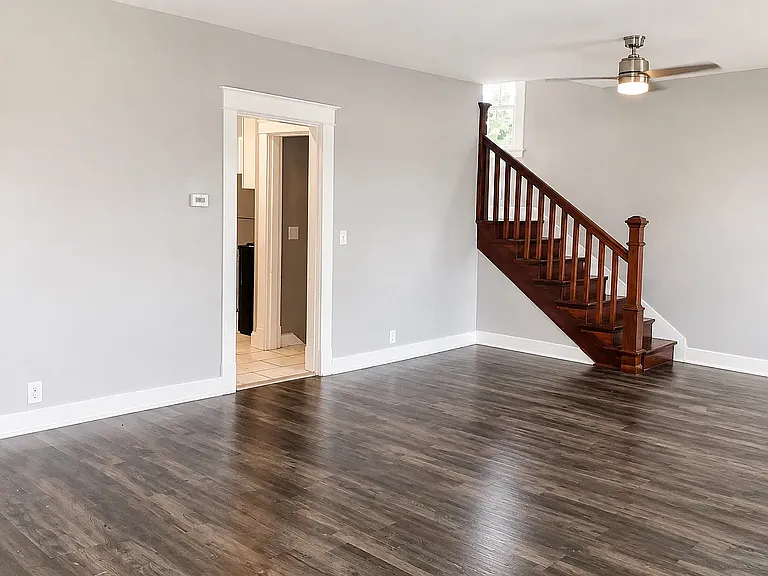 4843 Cane Run Rd — Photo 4