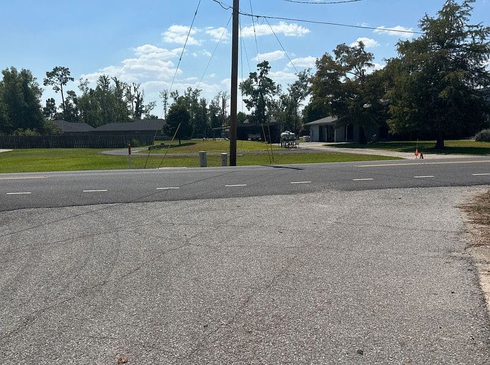 1598 Goos Rd, Lake Charles, LA 70611 | Zillow