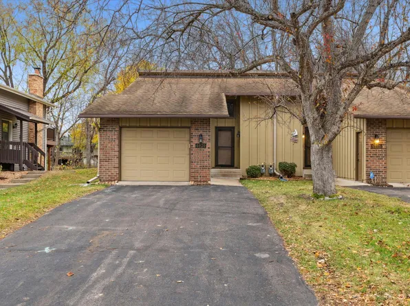 6920 Unity Ave N, Brooklyn Center, MN 55429