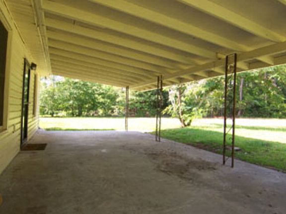 3rd image of 578 Sherrie Ln