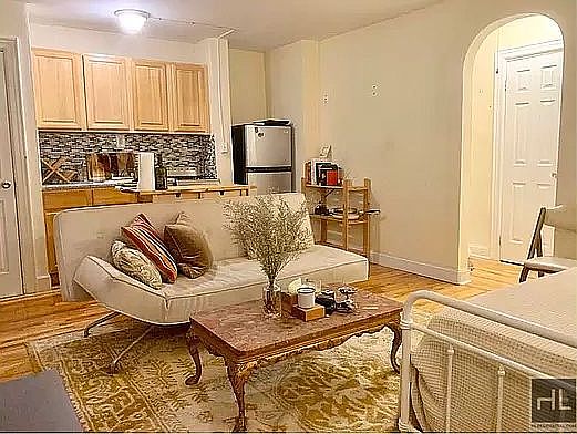 1st image of 31 Brevoort Pl #1R