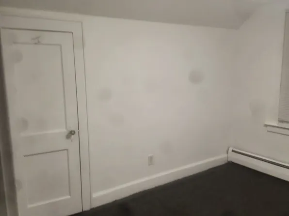 92 Hemingway Ave, New Haven, CT 06512