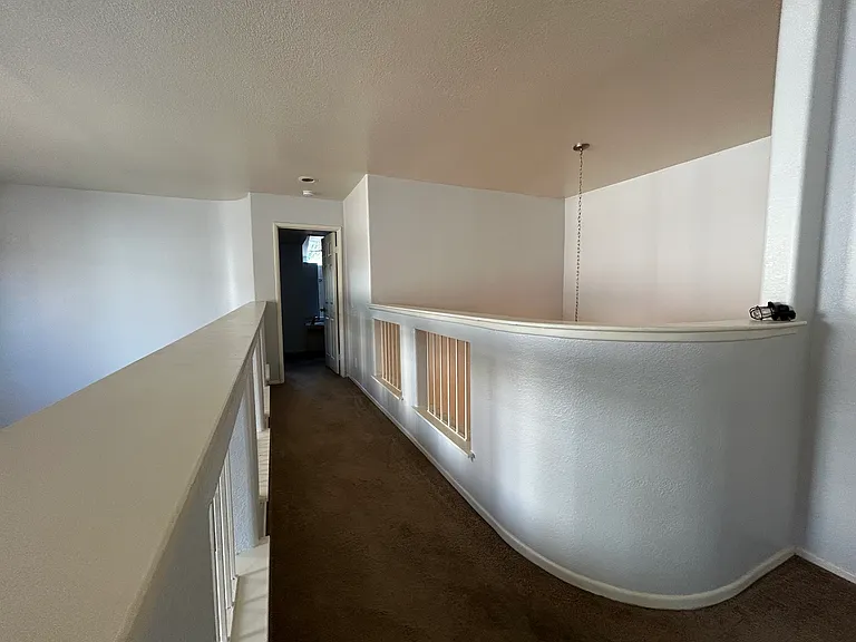 15743 Pepper St — Photo 16