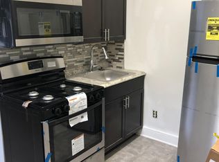 1423 S 7th St #1R, Philadelphia, PA 19147