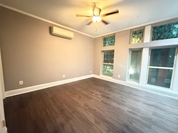40 South St, Baltimore, MD 21202