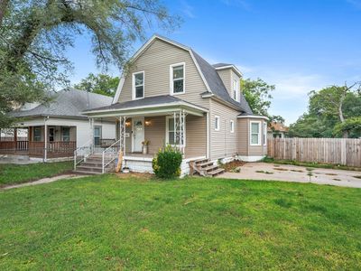 2402 W Maple St, Wichita, KS, 67213
