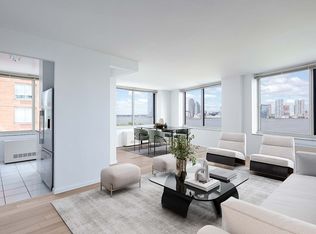 400 Chambers St APT 11R, New York, NY 10282