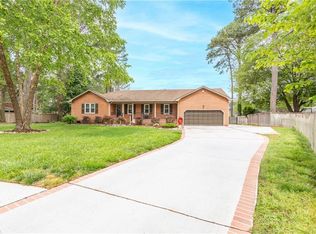 604 Montebello Cir, Chesapeake, VA 23322
