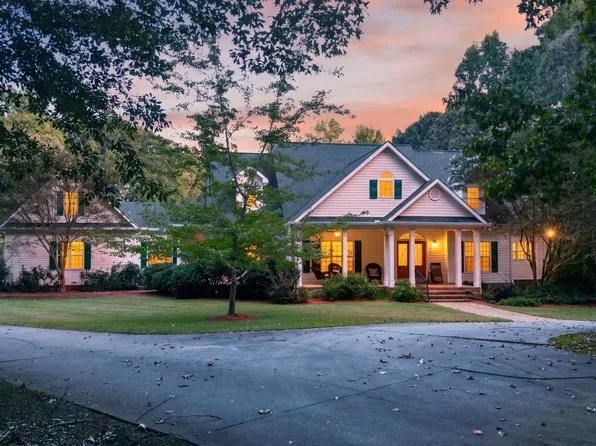 738 Old Greenville Rd, Fayetteville, GA 30215