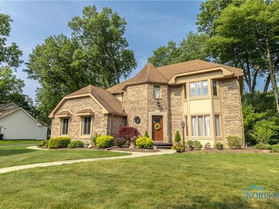 2439 Notting Hill Rd, Toledo, OH, 43617
