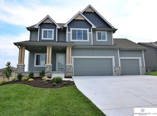 20005 Monroe St, Omaha, NE 68135