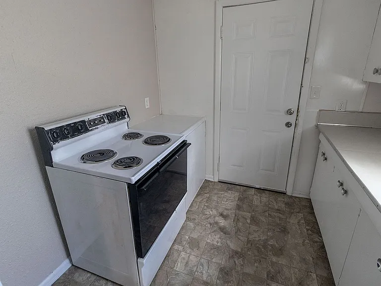 7460 N Wade School Rd #B — Photo 7