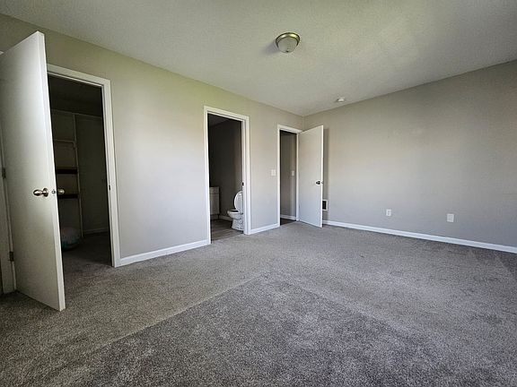 5th image of 640 Brookdale Dr