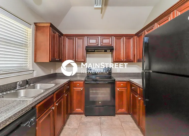 2408 Hawkwood Ct — Photo 7