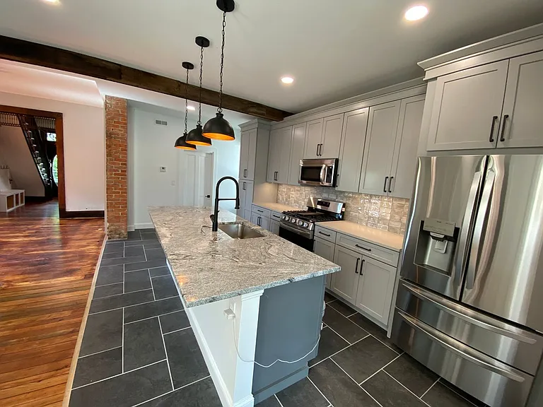 35 E Arcadia Ave — Photo 4