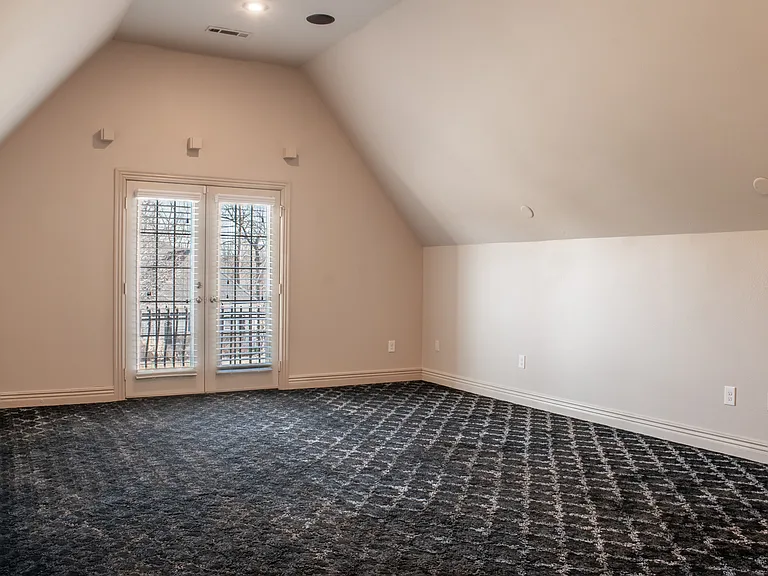 5106 S Sloan Cir — Photo 22